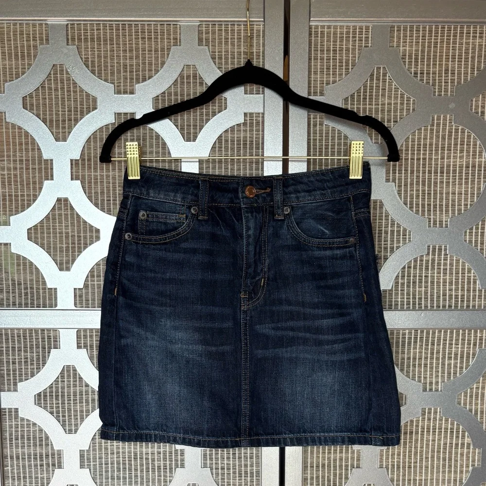 American Eagle Outfitters Dark Blue Denim Mini Skirt - Picture 1 of 9